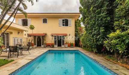 Casa com 4 quartos à venda na Rua Edmundo Scannapieco, 274, Caxingui, São Paulo, 330 m2 por R$ 2.150.000