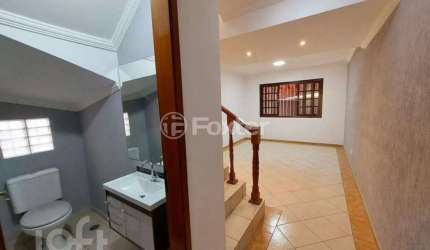 Casa com 2 quartos à venda na Rua Capão Bonito, 135, Jardim Sabiá, Cotia, 125 m2 por R$ 570.000
