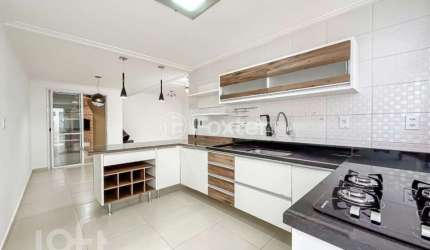 Casa em condomínio fechado com 3 quartos à venda na Rua Lopes de Camargo, 48, Jordanópolis, São Bernardo do Campo, 194 m2 por R$ 870.000