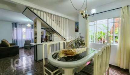 Casa com 3 quartos à venda na Rua Dezessete de Março, 103, Paulicéia, São Bernardo do Campo, 200 m2 por R$ 735.000
