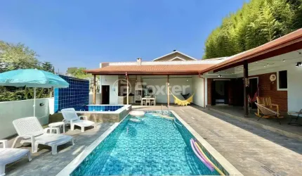 Casa em condomínio fechado com 3 quartos à venda na Rua Domingos Nastari, 305, Vila Appia Antica, Carapicuíba, 477 m2 por R$ 1.420.000