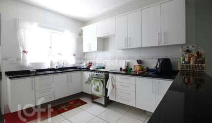 Casa com 3 quartos à venda na Rua Vinte e Três de Outubro, 240, Ferreira, São Paulo, 116 m2 por R$ 780.000