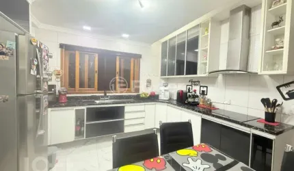 Casa com 3 quartos à venda na Rua Dorezópolis, 393, Jardim Santa Clara, Guarulhos, 157 m2 por R$ 750.000