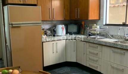 Casa com 4 quartos à venda na Rua Helena Aparecida Secol, 701, Nova Petrópolis, São Bernardo do Campo, 179 m2 por R$ 600.000
