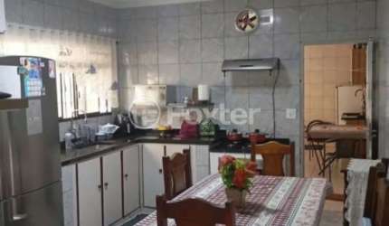 Casa com 3 quartos à venda na Rua Quarenta e Três, 287, Parque Continental I, Guarulhos, 150 m2 por R$ 450.000