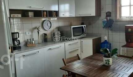 Casa com 3 quartos à venda na Rua das Árvores, 328, Parque Continental II, Guarulhos, 193 m2 por R$ 657.200