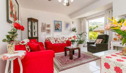 Casa em condomínio fechado com 3 quartos à venda na Rua Professor Antônio José Remião, 15, Espírito Santo, Porto Alegre, 243 m2 por R$ 699.000