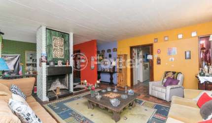 Casa comercial com 2 salas à venda na Rua Matias José Bins, 739, Três Figueiras, Porto Alegre, 366 m2 por R$ 2.755.000