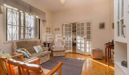 Casa com 3 quartos à venda na Rua Borges do Canto, 266, Petrópolis, Porto Alegre, 355 m2 por R$ 1.800.000