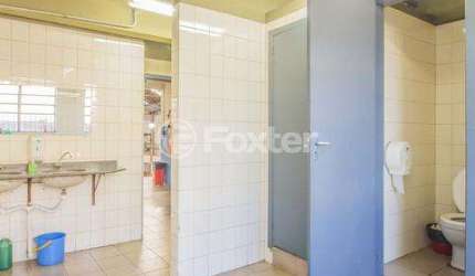 Barracão / Galpão / Depósito com 3 salas à venda na Travessa Doutor Heinzelmann, 187, Navegantes, Porto Alegre, 1250 m2 por R$ 2.500.000