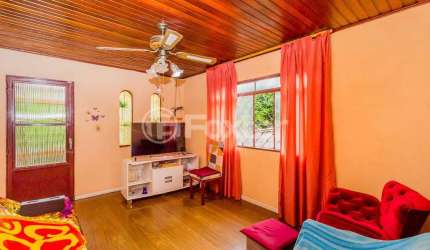 Casa com 2 quartos à venda na Rua Intendente Alfredo Azevedo, 765, Glória, Porto Alegre, 774 m2 por R$ 400.000