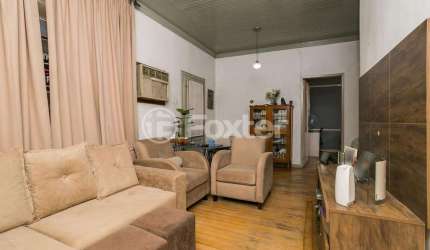 Casa com 3 quartos à venda na Rua das Laranjeiras, 258, Ipanema, Porto Alegre, 180 m2 por R$ 490.000