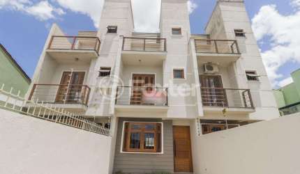 Casa com 3 quartos à venda na Rua Hugo Nelson Magalhães, 139, Rubem Berta, Porto Alegre, 152 m2 por R$ 549.000
