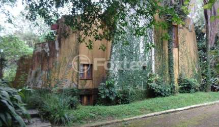 Casa comercial com 3 salas à venda na Avenida Senador Salgado Filho, 2588, Santa Cecília, Viamão, 554 m2 por R$ 1.100.000
