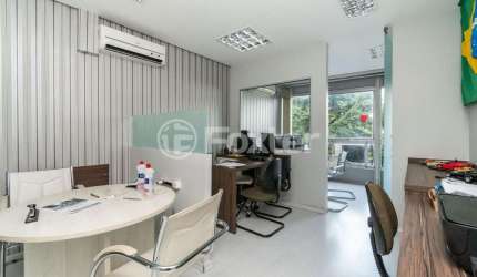 Sala comercial à venda na Rua Professor Annes Dias, 166, Centro Histórico, Porto Alegre, 35 m2 por R$ 185.000