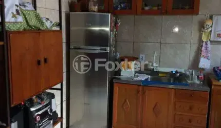 Casa com 5 quartos à venda na Avenida Vicente Monteggia, 2385, Vila Nova, Porto Alegre, 150 m2 por R$ 350.000