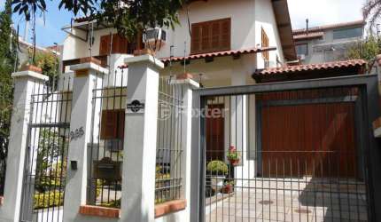 Casa com 4 quartos à venda na Rua Borges do Canto, 265, Petrópolis, Porto Alegre, 350 m2 por R$ 2.500.000