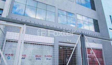 Prédio com 10 salas à venda na Avenida Pernambuco, 747, Navegantes, Porto Alegre, 690 m2 por R$ 3.200.000