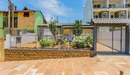 Casa com 3 quartos à venda na Rua Fernando Borba, 169, Ipanema, Porto Alegre, 147 m2 por R$ 595.000