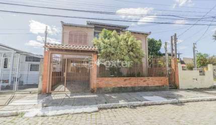 Casa com 4 quartos à venda na Travessa Davi José Estrela, 44, Sarandi, Porto Alegre, 280 m2 por R$ 630.000