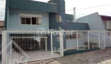 Casa com 3 quartos à venda na Rua Francisco Vitti, 311, Madureira, Caxias do Sul, 240 m2 por R$ 1.200.000