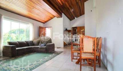 Casa com 3 quartos à venda na Rua Marco Aurélio Hidalgo, 53, Nossa Senhora das Graças, Canoas, 250 m2 por R$ 954.000
