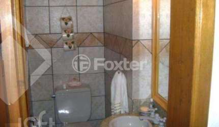 Casa com 3 quartos à venda na Rua Nilza Darsie Viegas, 599, Charqueadas, Caxias do Sul, 160 m2 por R$ 650.000