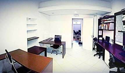 Sala comercial com 1 sala à venda na Avenida Senador Salgado Filho, 122, Centro Histórico, Porto Alegre, 107 m2 por R$ 339.000