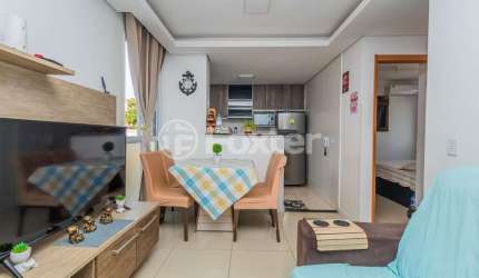 Apartamento com 2 quartos à venda na Rua Atílio Superti, 2164, Cavalhada, Porto Alegre, 39 m2 por R$ 190.000