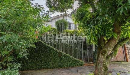 Casa com 3 quartos à venda na Rua Vinte e Um de Agosto, 152, Cavalhada, Porto Alegre, 120 m2 por R$ 480.000