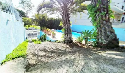 Casa com 4 quartos à venda na Rua Dona Adda Mascarenhas de Moraes, 1167, Jardim Itu Sabará, Porto Alegre, 367 m2 por R$ 1.100.000