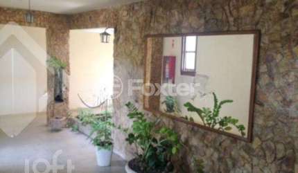 Apartamento com 2 quartos à venda na Rua Carlos Pessoa de Brum, 90, Santo Antônio, Porto Alegre, 55 m2 por R$ 249.000