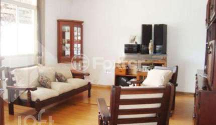 Casa com 3 quartos à venda na Rua Doutor Pereira Neto, 1364, Tristeza, Porto Alegre, 150 m2 por R$ 495.000