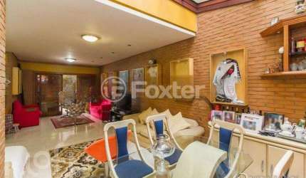 Casa com 3 quartos à venda na Avenida Porto Alegre, 145, Medianeira, Porto Alegre, 278 m2 por R$ 1.092.000