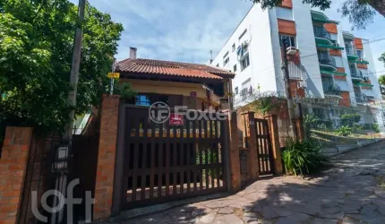 Casa com 3 quartos à venda na Rua Fagundes Varela, 158, Santo Antônio, Porto Alegre, 400 m2 por R$ 1.200.000