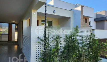 Casa em condomínio fechado com 3 quartos à venda na Rua Adriano Pereira da Silva, 290, Vila Nova, Porto Alegre, 196 m2 por R$ 1.180.000