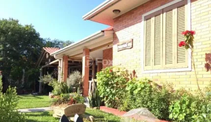 Casa com 4 quartos à venda na Rua Paná Paná, 195, Atlântida, Xangri-Lá, 179 m2 por R$ 640.000