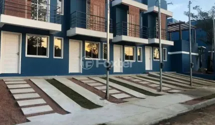 Casa em condomínio fechado com 2 quartos à venda na Rua Pero Vaz de Caminha, 177, Tarumã, Viamão, 52 m2 por R$ 220.000