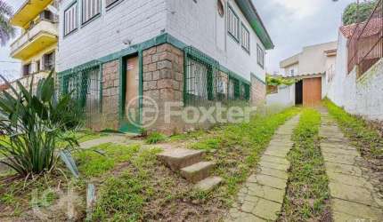 Casa com 3 quartos à venda na Rua Humberto de Campos, 383, Partenon, Porto Alegre, 200 m2 por R$ 900.000