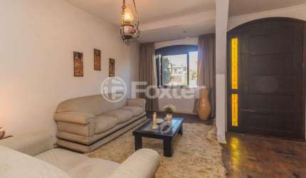 Casa com 3 quartos à venda na Avenida Vinte e Um de Abril, 82, Sarandi, Porto Alegre, 186 m2 por R$ 850.000
