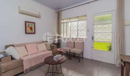 Casa com 2 quartos à venda na Rua Doutor João Simplício Alves de Carvalho, 45, Vila Ipiranga, Porto Alegre, 112 m2 por R$ 1.100.000