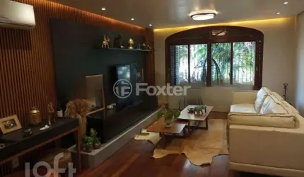 Casa com 4 quartos à venda na Rua Alfredo Schuett, 320, Três Figueiras, Porto Alegre, 296 m2 por R$ 2.499.900