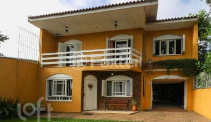 Casa com 4 quartos à venda na Rua Buttenbender, 56, Fátima, Canoas, 211 m2 por R$ 792.000