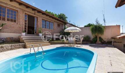 Casa com 3 quartos à venda na Rua Landel de Moura, 3074, Tristeza, Porto Alegre, 205 m2 por R$ 830.000