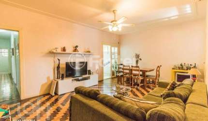 Apartamento com 3 quartos à venda na Rua Marquês do Pombal, 830, Moinhos de Vento, Porto Alegre, 101 m2 por R$ 450.000