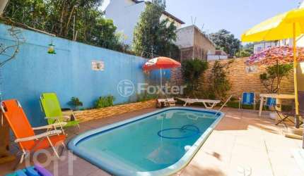 Casa com 3 quartos à venda na Rua Manoel Nunes da Silva, 20, Guarujá, Porto Alegre, 174 m2 por R$ 640.000