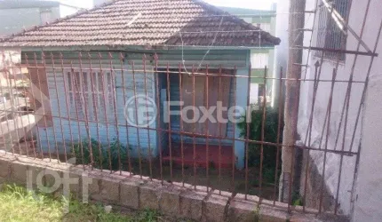 Casa com 3 quartos à venda na Travessa Viamão, 202, Medianeira, Porto Alegre, 100 m2 por R$ 318.000
