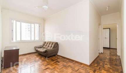 Apartamento com 2 quartos à venda na Rua Doutor Timóteo, 410, Moinhos de Vento, Porto Alegre, 60 m2 por R$ 295.000