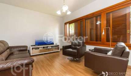 Casa com 4 quartos à venda na Rua Magalhães Calvet, 185, Sarandi, Porto Alegre, 260 m2 por R$ 750.000