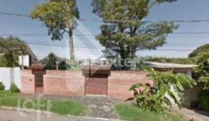Casa com 3 quartos à venda na Rua José Madrid, 566, Jardim Carvalho, Porto Alegre, 300 m2 por R$ 370.000